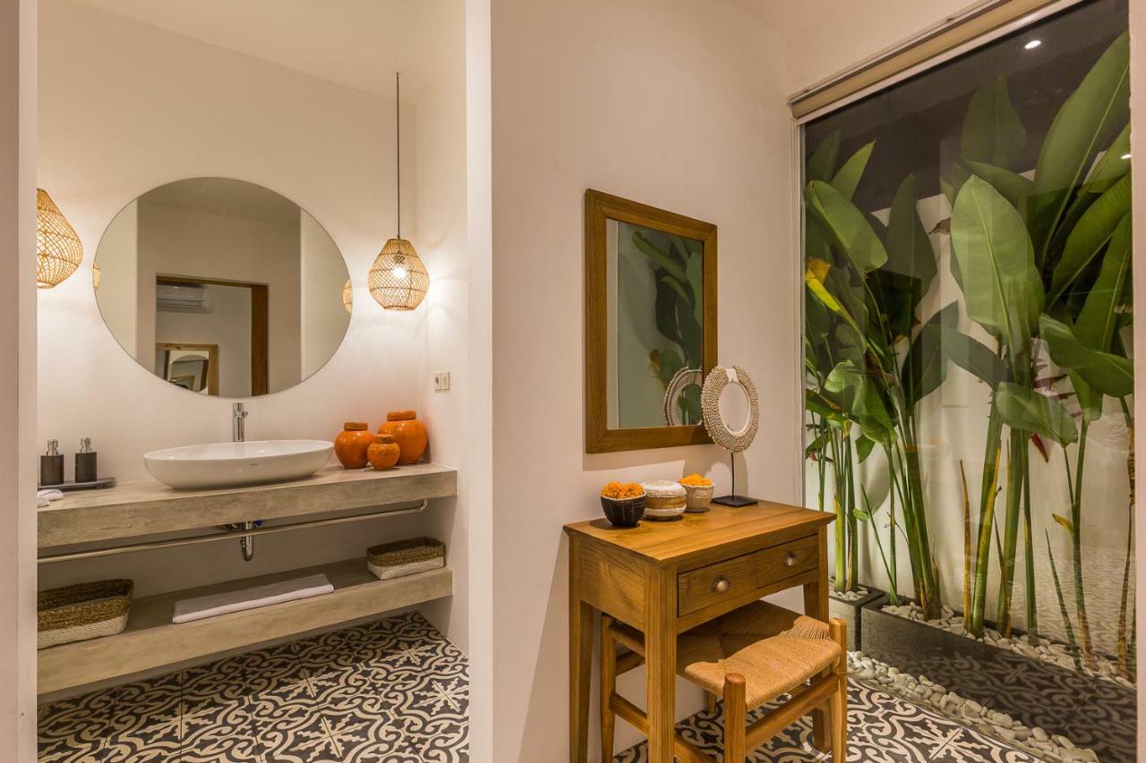 Villa Hoi By Alfred In Bali スミニャック エクステリア 写真